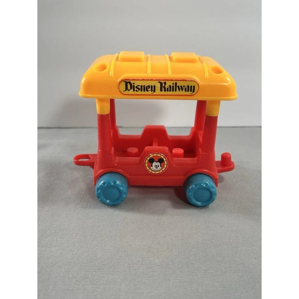 Vintage Plastic Disney Railway Toy Car Mickey Mouse‎ 4.65
